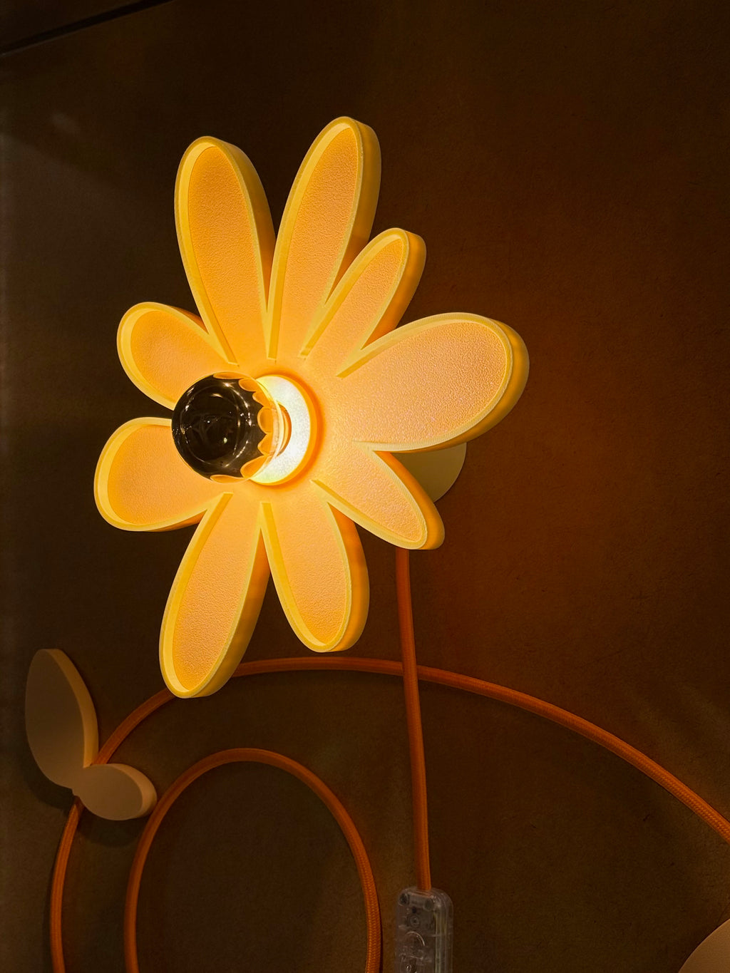 Flower orange / yellow / peach