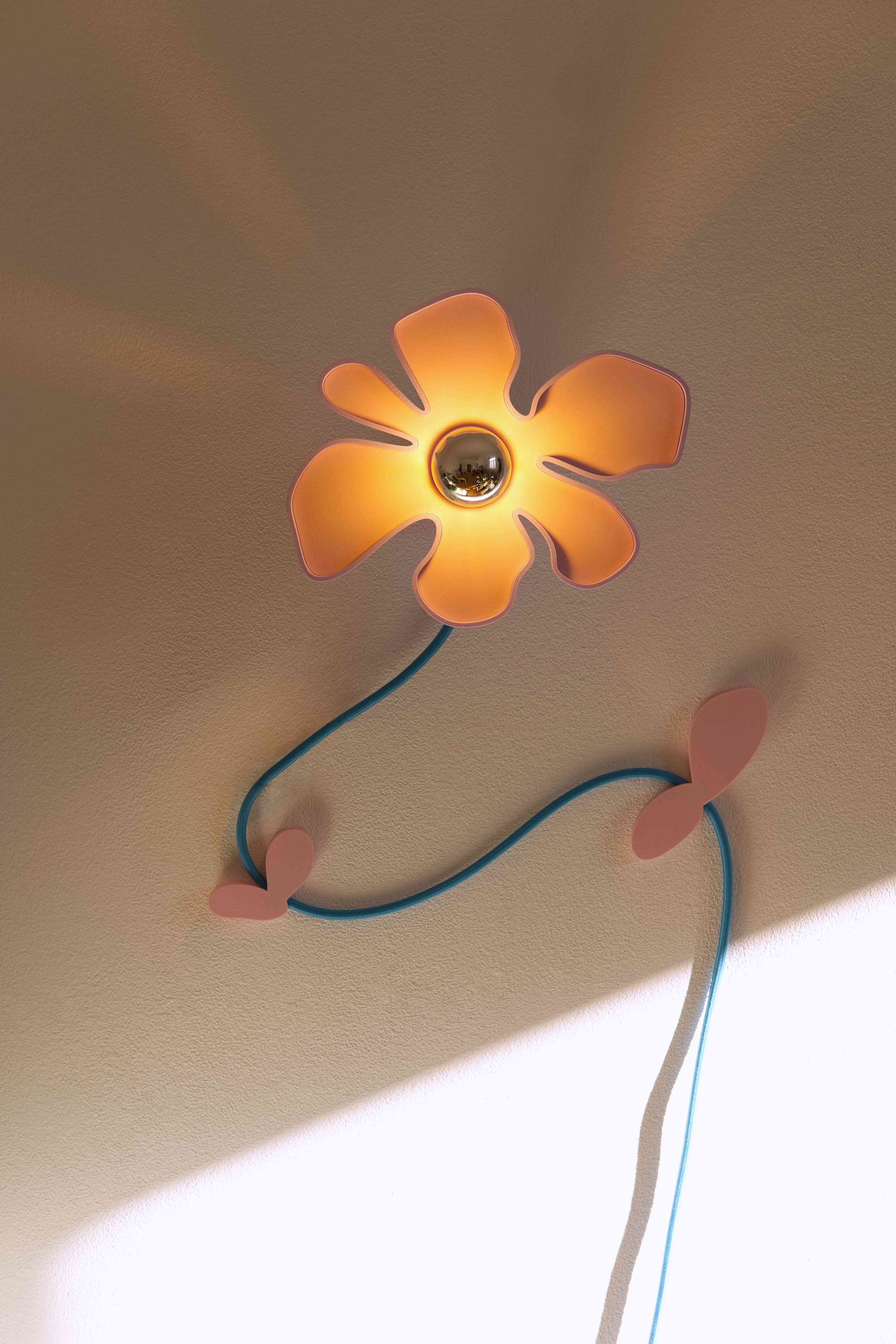 Flower Wall Lamp – Blue / Purple / Candy
