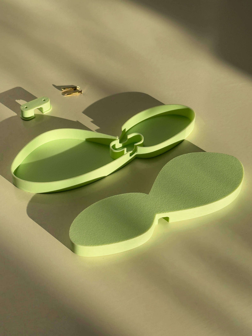 Flower Wall Lamp – Green / Mint / Peach