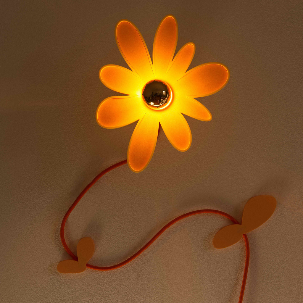 Flower Wall Lamp – Orange / Yellow / Peach